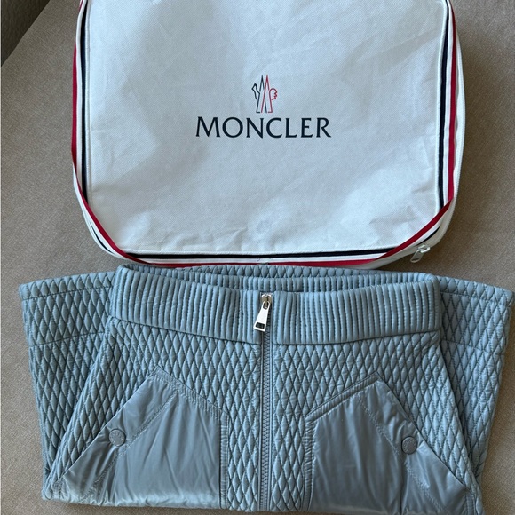 Moncler Light Gray Quilted A-Line Skirt - Picture 8 of 9